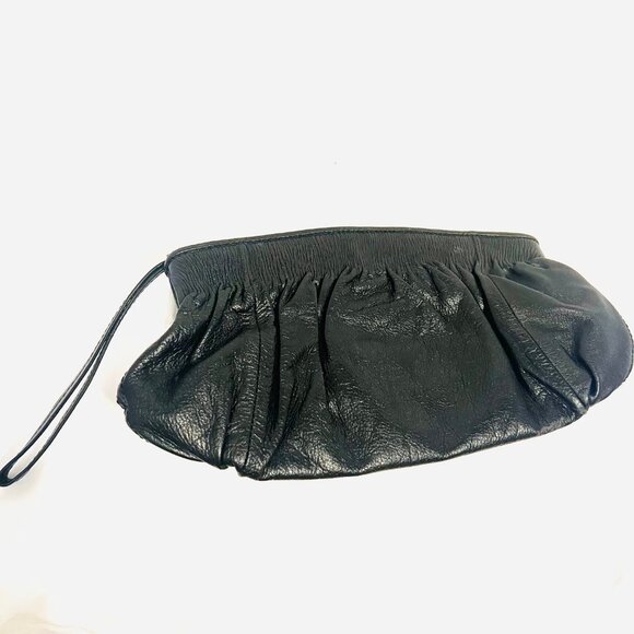 Banana Republic Black Soft Cow Leather Clutch/Wristlet Purse-Roomy-Zip Up-Prom - Picture 2 of 13